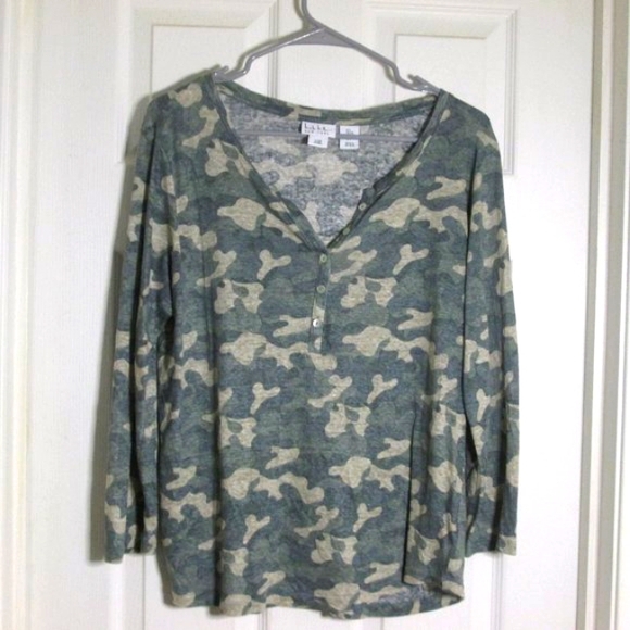 Nicole Miller camo linen Henley - Picture 1 of 7